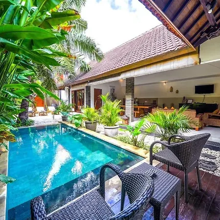 Villa Jes - 4 Bedroom Villa - Legian