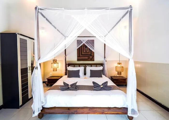 Jes - 4 Bedroom - Villa Legian