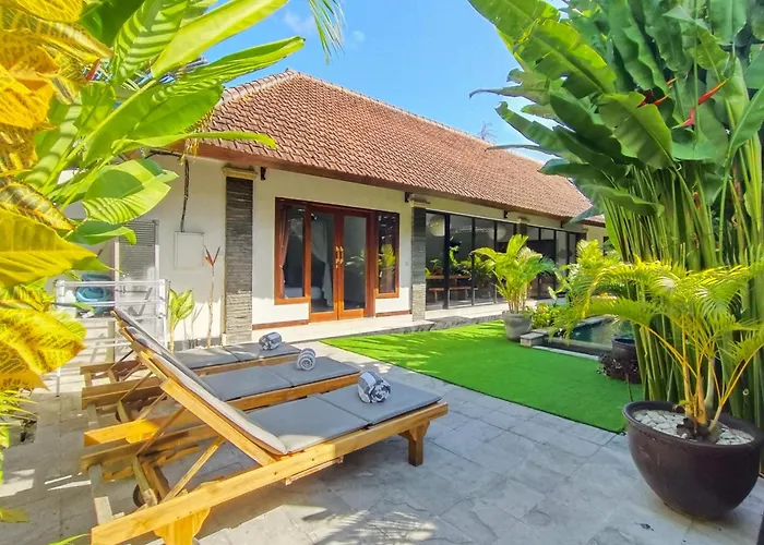 Jes - 4 Bedroom - *